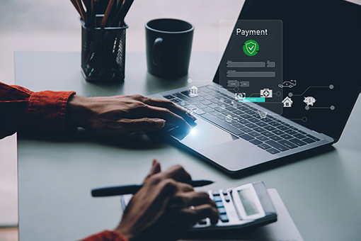 No-More-Lost-Invoices-How-Logistics-CFOs-Use-AI-in-Accounts-Payable-for-Real-Time-AP-Visibilit
